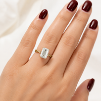 The Opulence — Emerald Halo Ring with Twist Band - Image 3