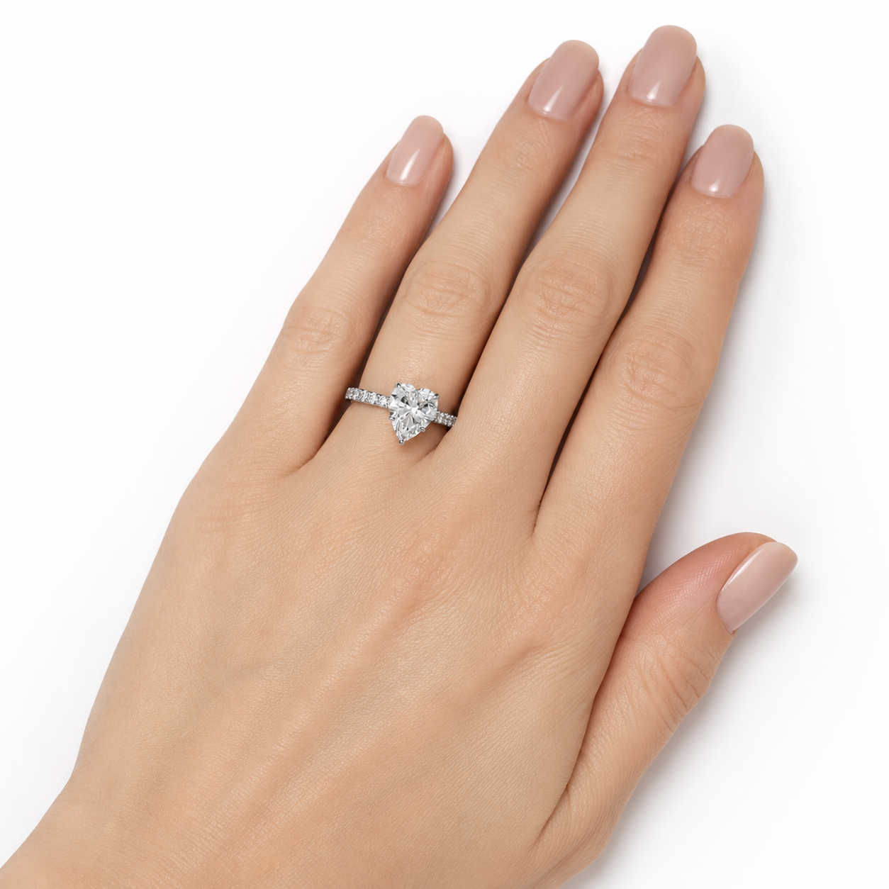 The Amour — Heart Diamond Pavé Ring